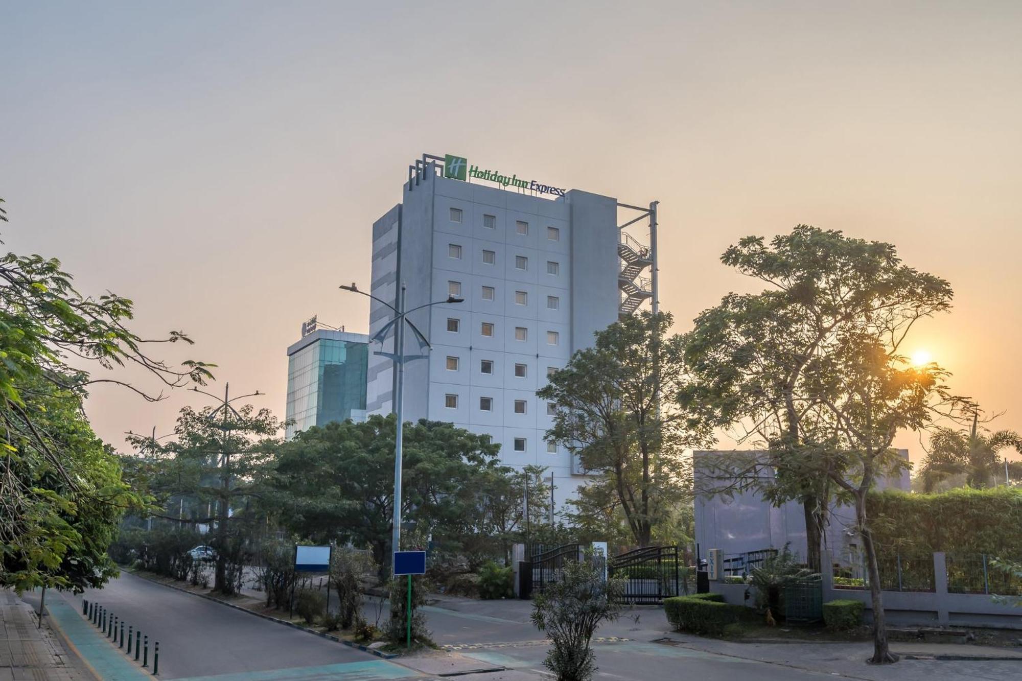 Holiday Inn Express Kolkata New Town By Ihg المظهر الخارجي الصورة